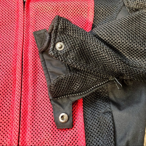Speed & Strength black, red & white mesh motorcycle jacket w/ waterproof insert - Picture 11 of 15
